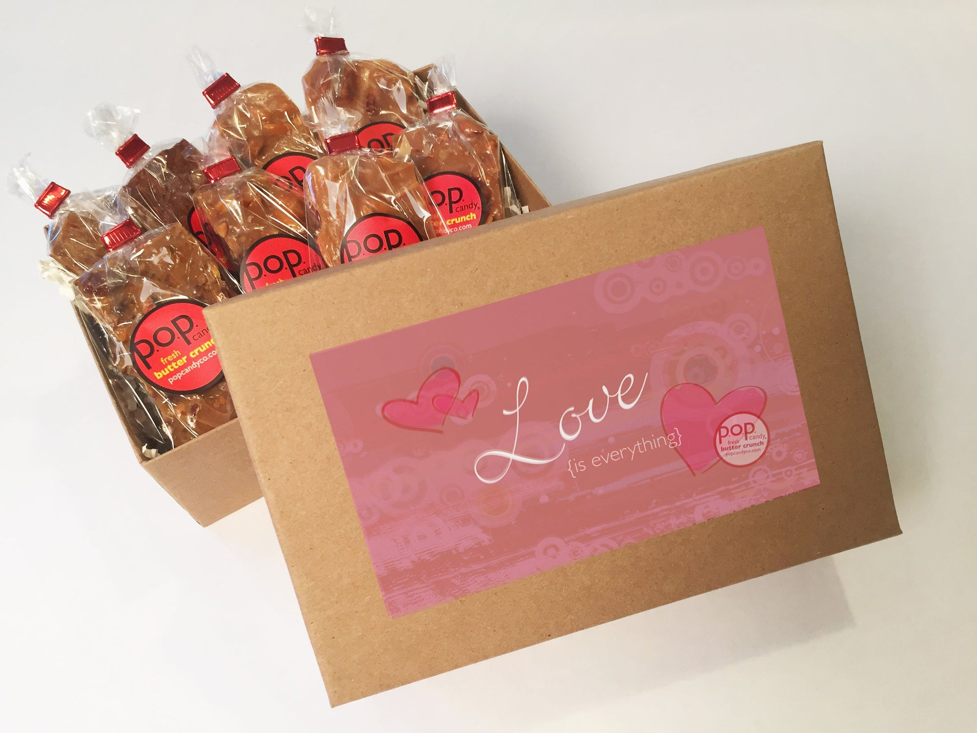 'Love' gift box <p> (8 oz. assortment pack)